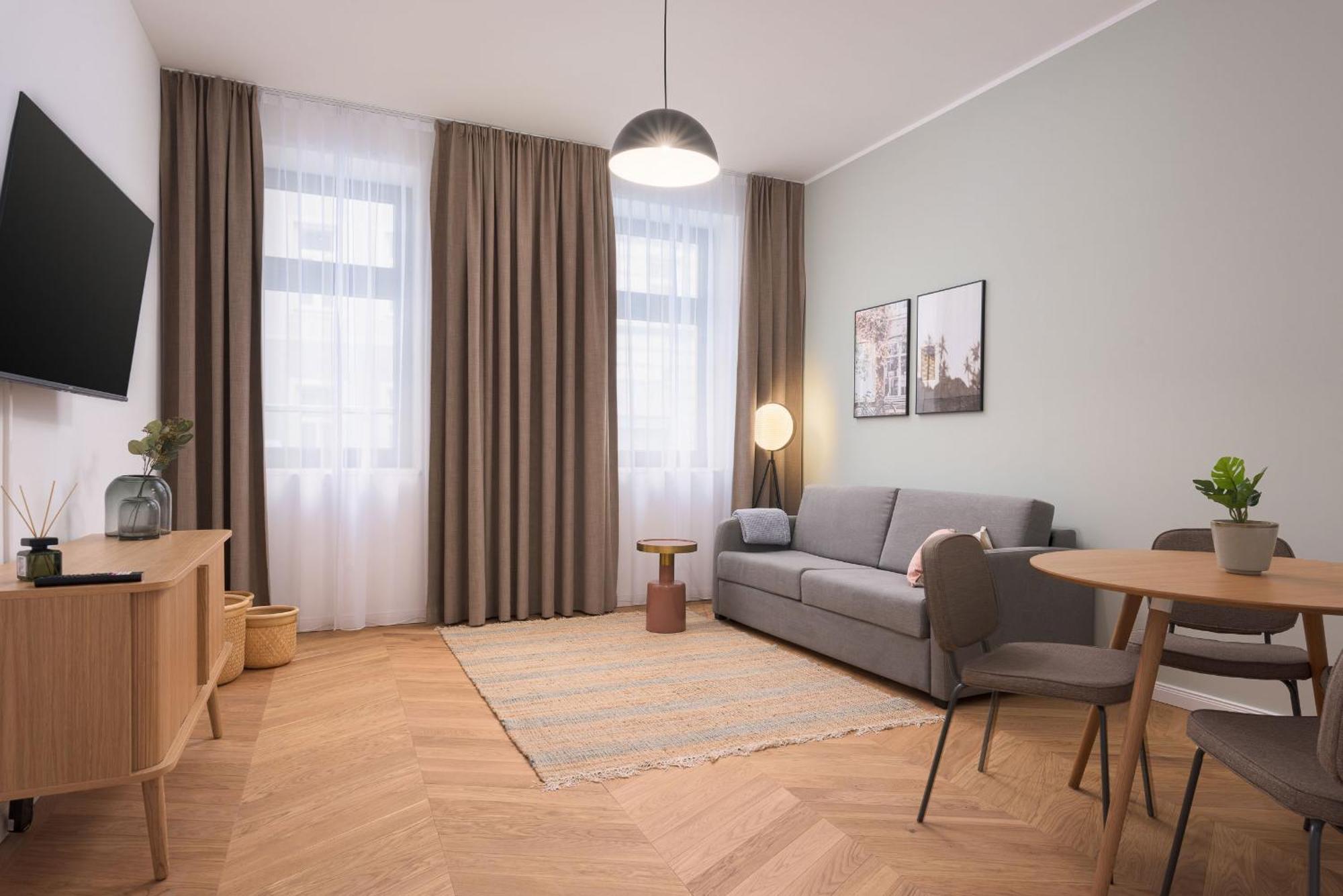 Limehome Vienna Karajangasse Bagian luar foto