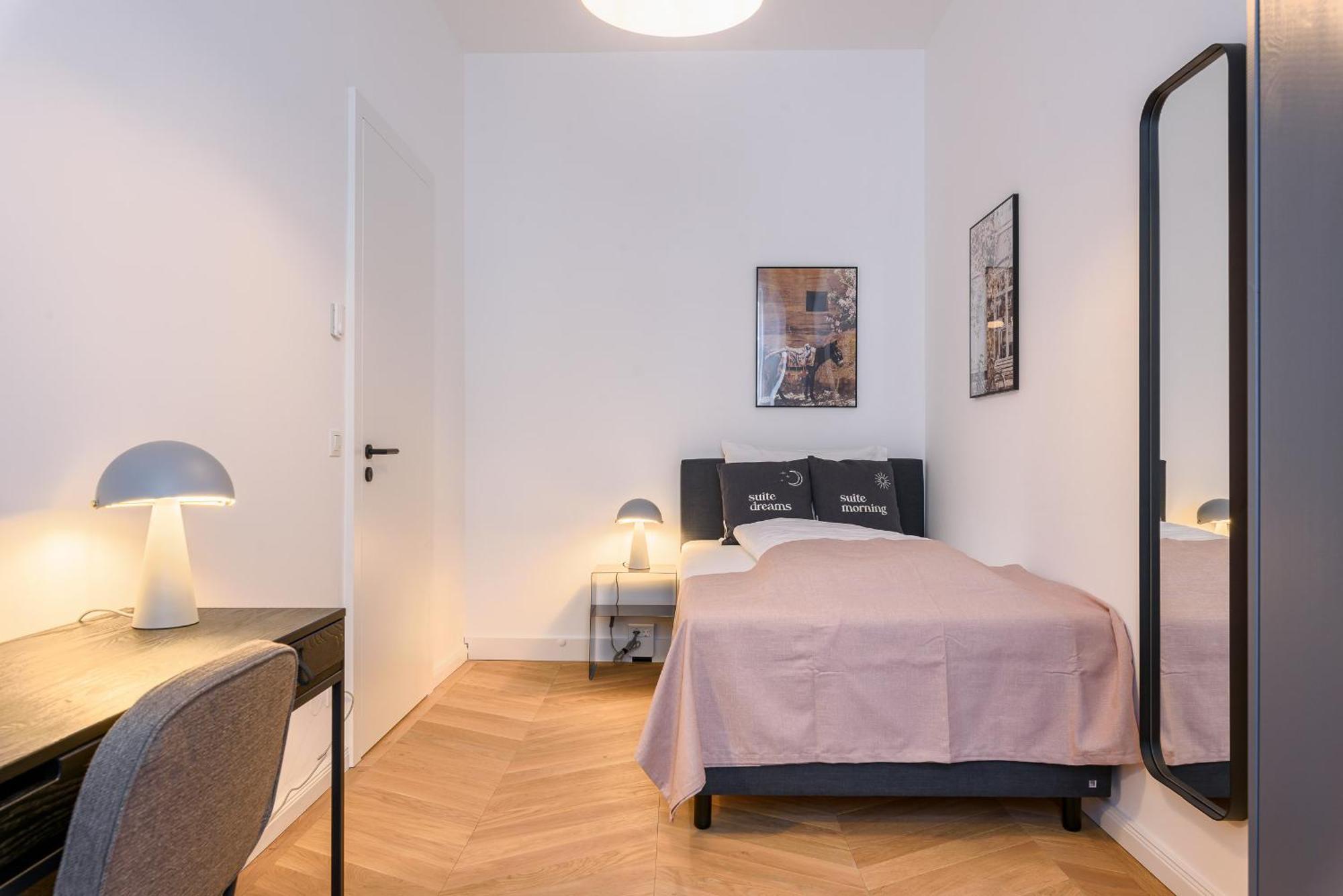 Limehome Vienna Karajangasse Bagian luar foto