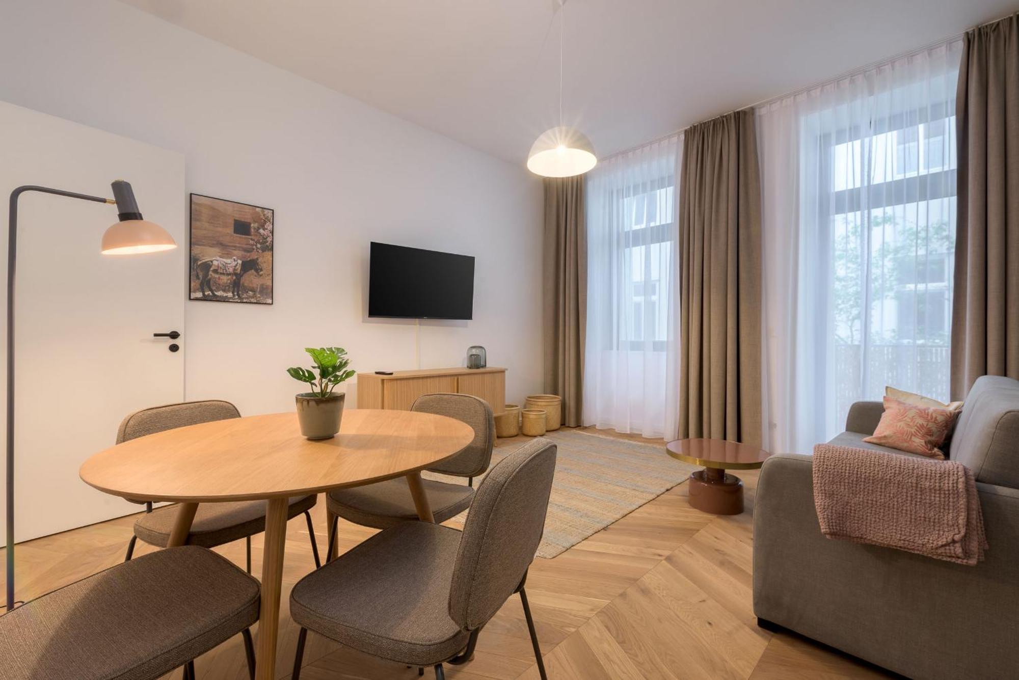 Limehome Vienna Karajangasse Bagian luar foto