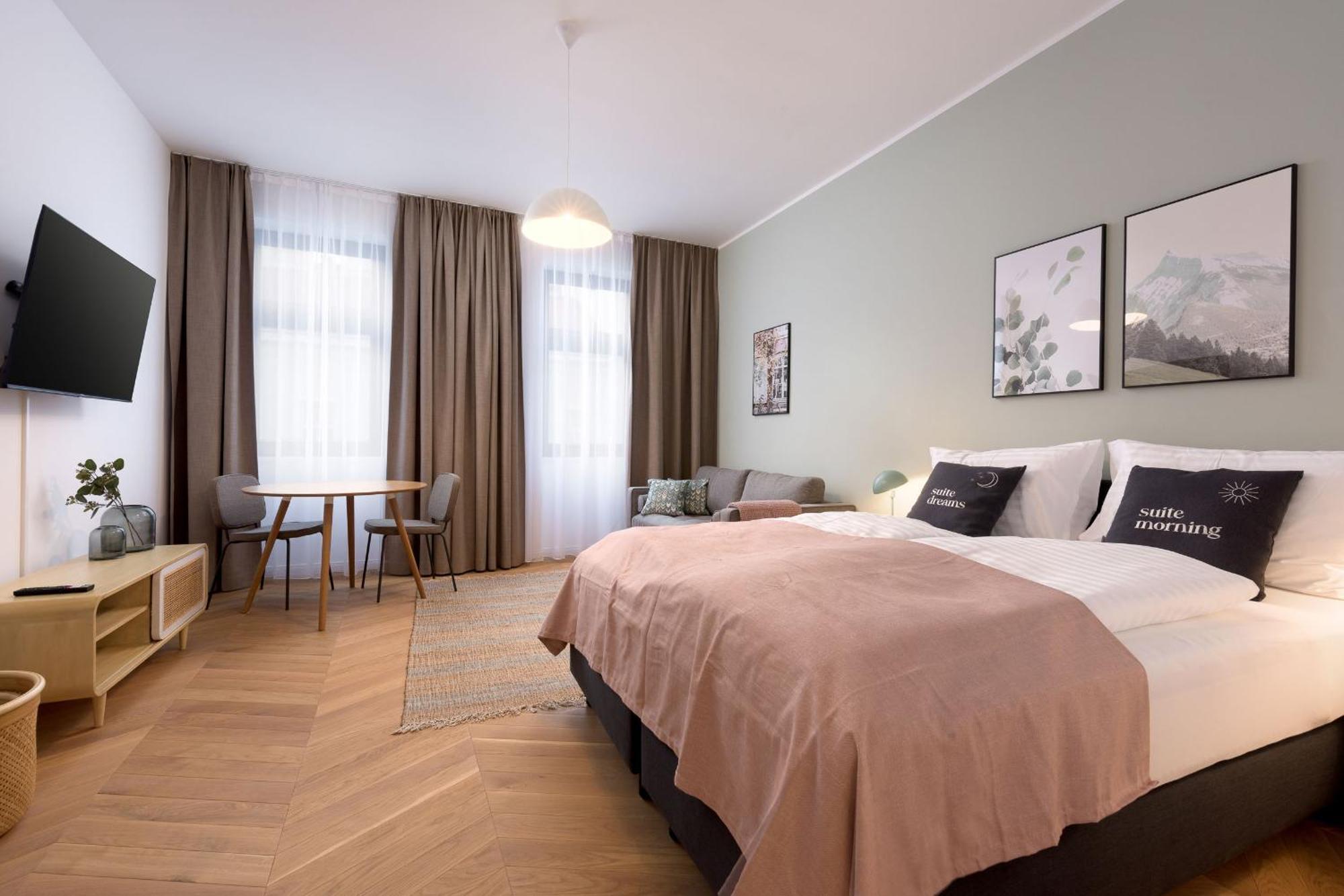 Limehome Vienna Karajangasse Bagian luar foto